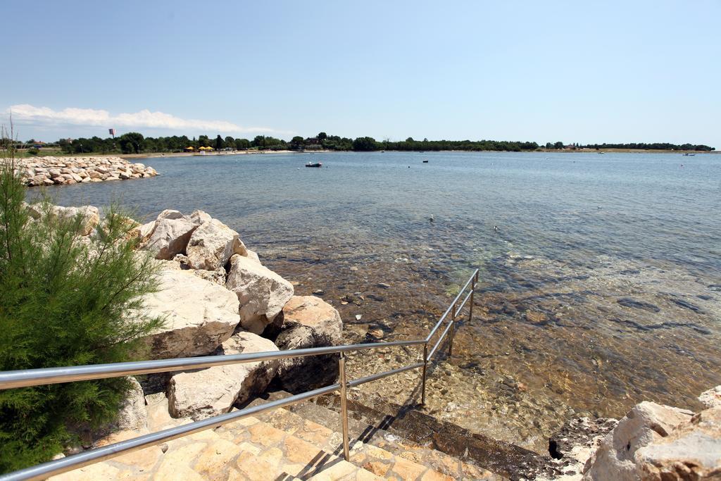 Lovely Apartment Es Umag Exterior photo